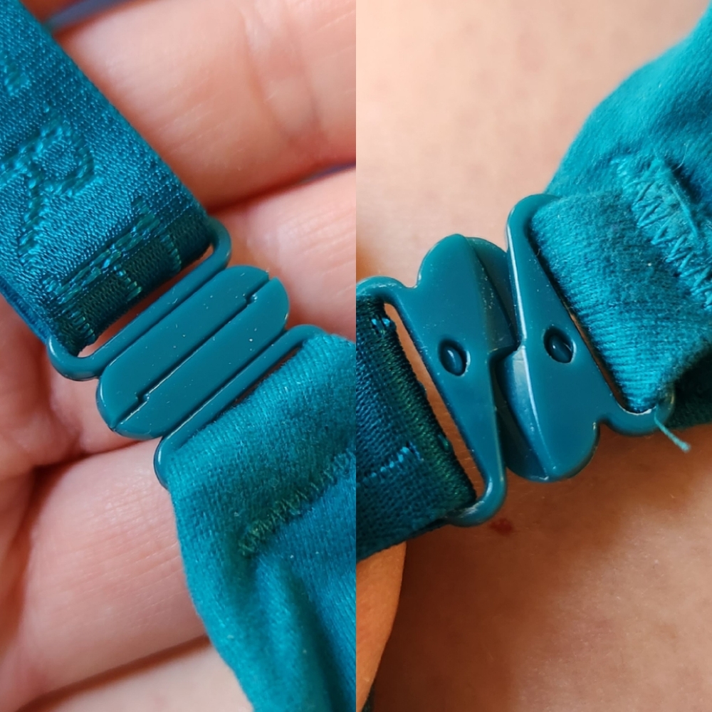 Teal Bra - Picture 4 of 4